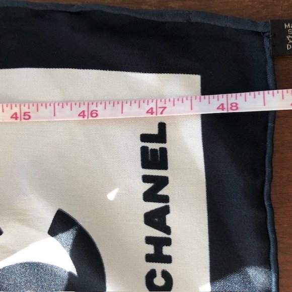 CHANEL CC Camellia Print Black White Silk Scarf Large Square - Picture 15 of 17